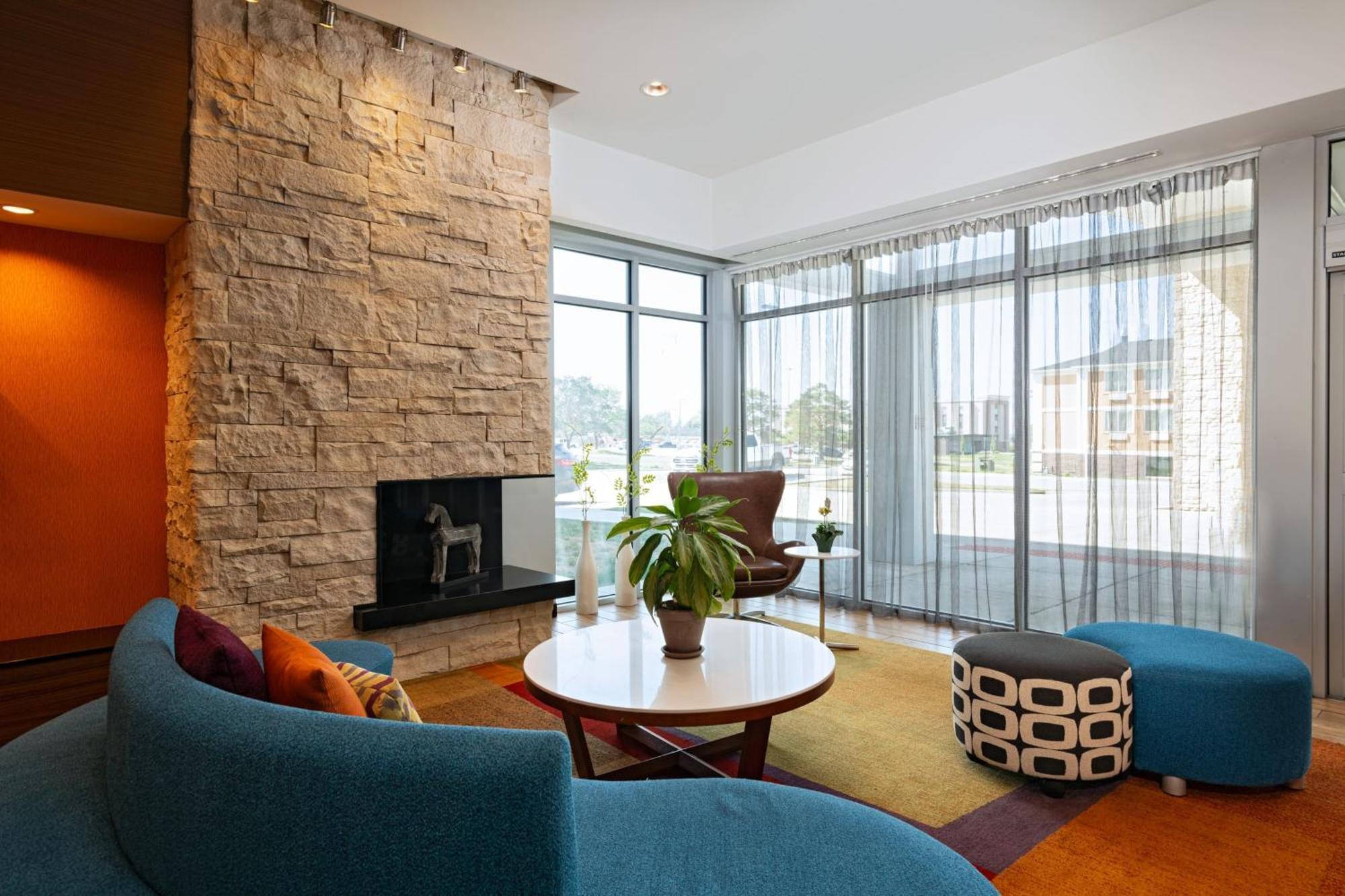 Fairfield Inn & Suites By Marriott Lincoln Airport Ngoại thất bức ảnh